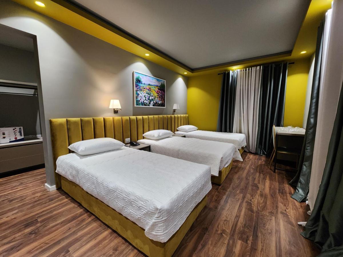 Festim Villa Hotel Kanine Ruang foto