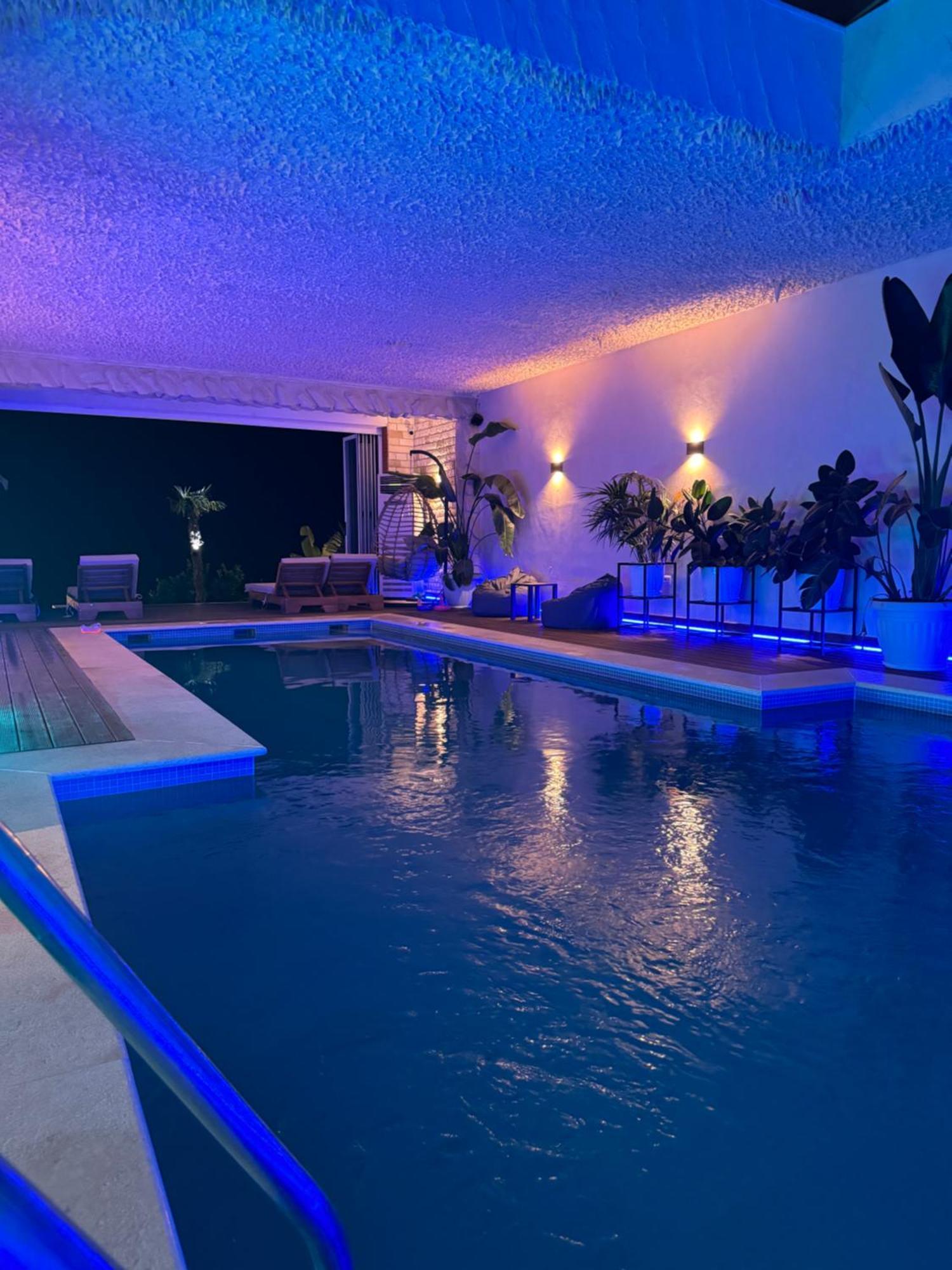 Festim Villa Hotel Kanine Bagian luar foto